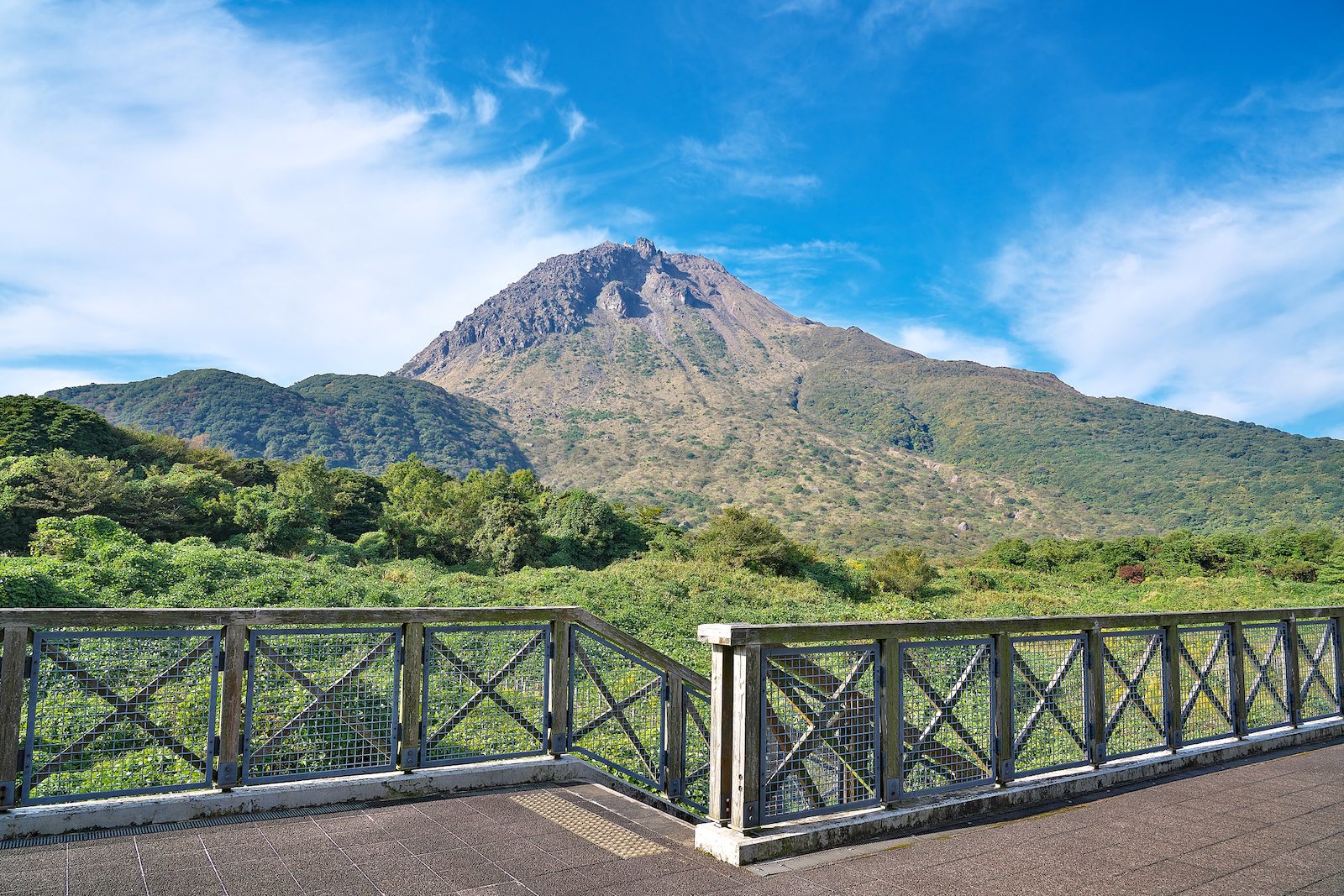 Jelajahi Geopark Jepang: Keajaiban Alam dan Budaya yang Penuh Geologi!