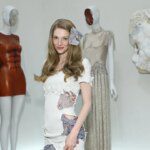 Meski Met Gala Telah Usai, Pameran Baru di Museum Ini Rayakan Kostum sebagai Seni Sepanjang Tahun!