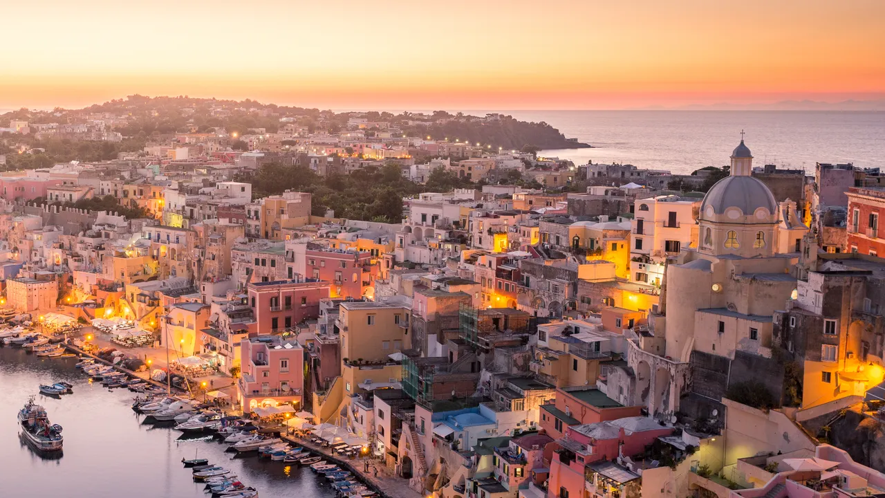 6 Destinasi Menawan Sebagai Alternatif Terjangkau untuk Amalfi Coast!