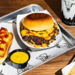 Cinta Burger? Ini Tempat Terbaik di New York untuk Memuaskan Hasratmu!