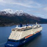 Kejar Lumba-lumba dan Sunset Menakjubkan di Atas Celebrity Solstice di Alaska!