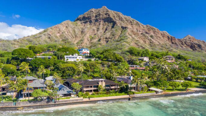 Temukan 11 Airbnb di Honolulu yang Wajib Dibooking untuk Liburan Seru di Oahu!