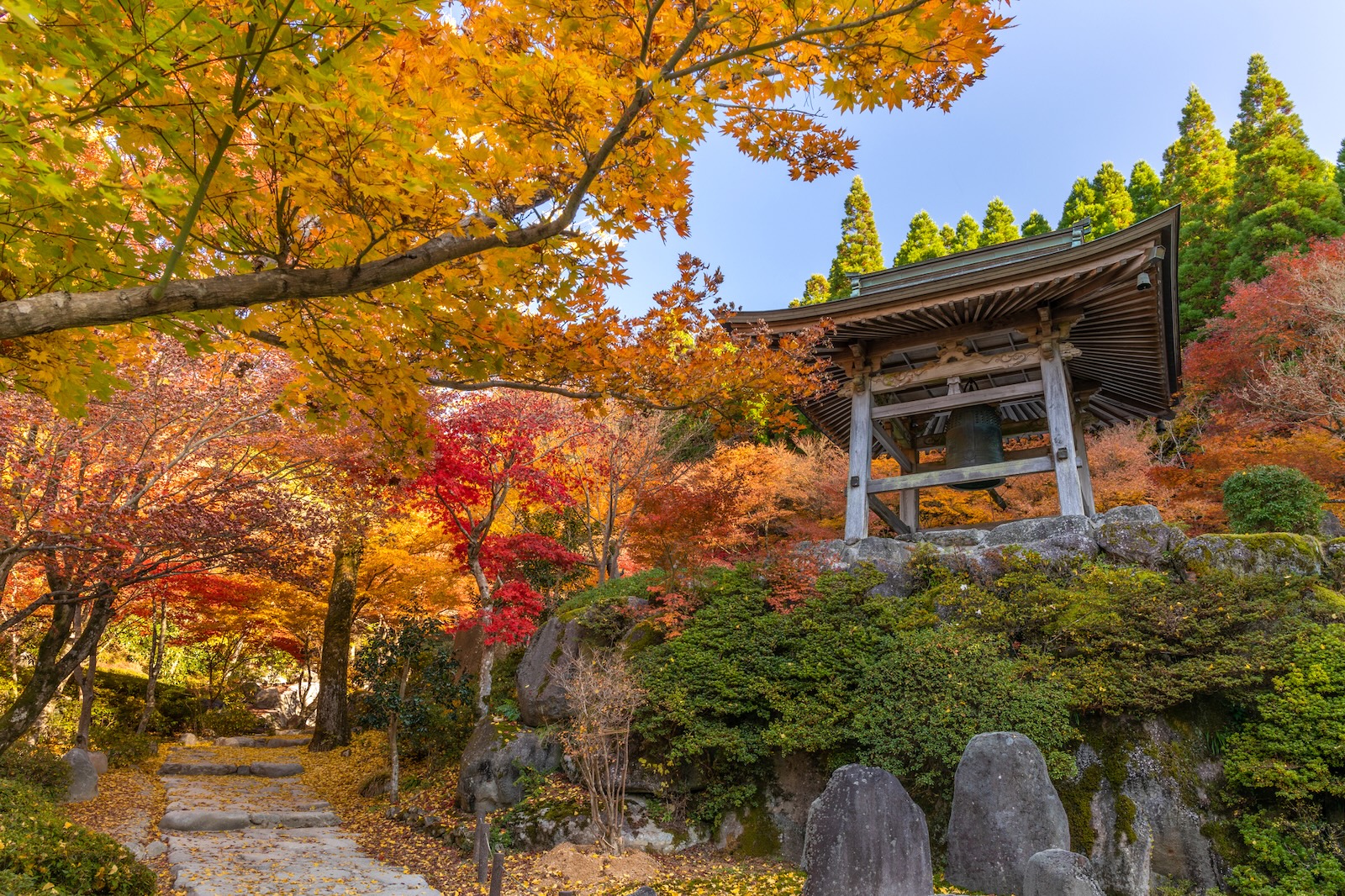 mount-hiko_kei-yot-pixta_84679463_m.jpeg