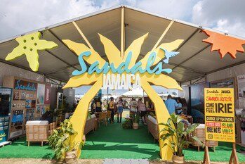 Sandals® Hadirkan Suasana Jamaica dalam Panggung Utama - Festival Jazz & Warisan New Orleans 2026!