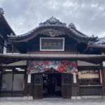 Lawson: Toko Serba Ada Unik Ini Jadi Daya Tarik Tersendiri di Lokasi Wisata Terpopuler Jepang!