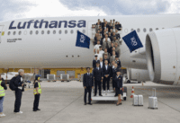 Lufthansa Antar Timnas Pria ke AS: Siap Taklukkan Tantangan Baru!
