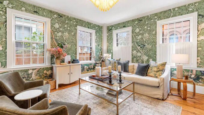 Rencanakan Pesta Lajang di Newport? Temukan Airbnb yang Gabungkan Pesona Gilded Age dengan Keindahan Pantai!