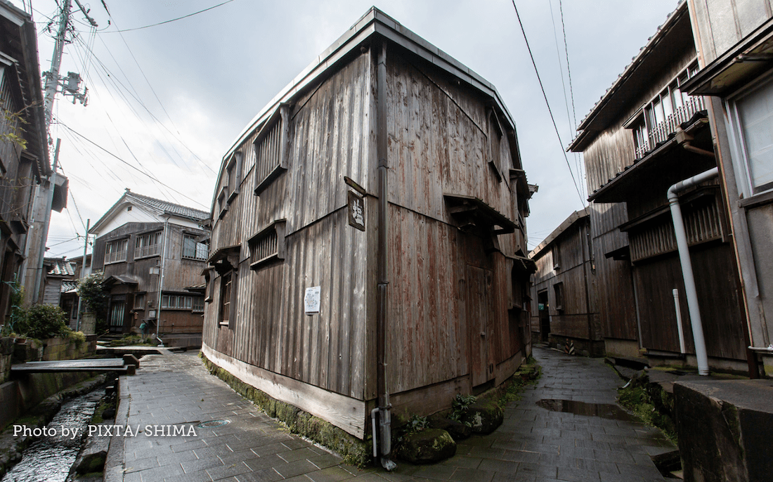 Shukunegi Village: Destinasi Tersembunyi dengan Pesona Sejarah di Tepian Laut Jepang!