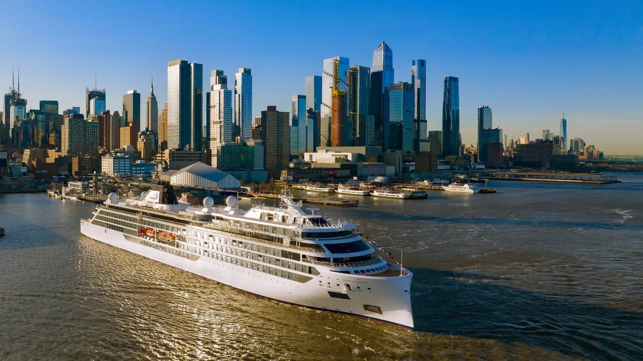 Kapal Pesiar Mewah dari NYC: Menyusuri Karibia, Eropa, Terusan Panama, dan Lebih Banyak Lagi!