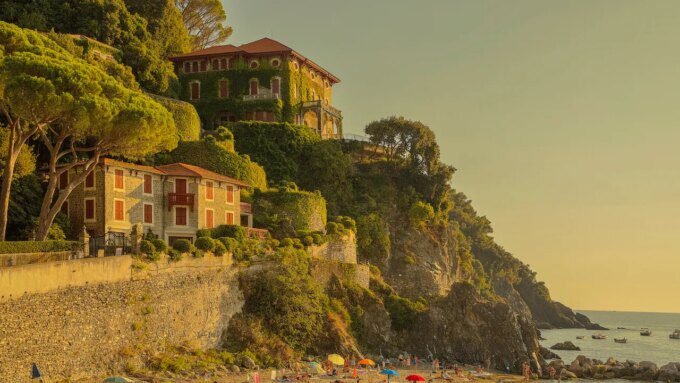Temukan Pesona Tersembunyi Kota Pesisir Italia Ini: Cinque Terre Tanpa Keramaian!