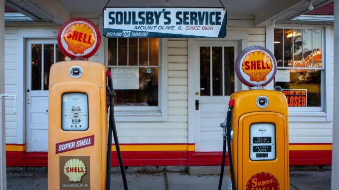 Menjelajahi Route 66: Seorang Turis Merasakan Kembali Keajaiban yang Hilang!