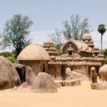 Tempat Bersejarah Tamil Nadu: Menyelami Jiwa Selatan India Melalui Kuil-Kuil Kuno yang Memikat!