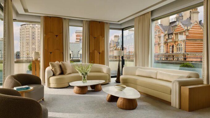 Hotel-Hotel Terbaik Sepanjang Masa di London, Menurut Editor Kami yang Berdomisili di Inggris!