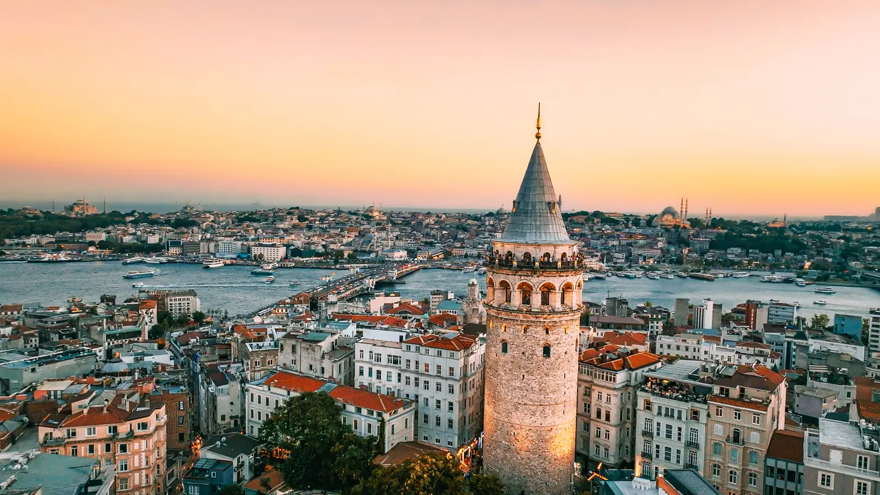 Temukan Keajaiban Istanbul: Aktivitas Seru di Ibukota Karismatik Türkiye!