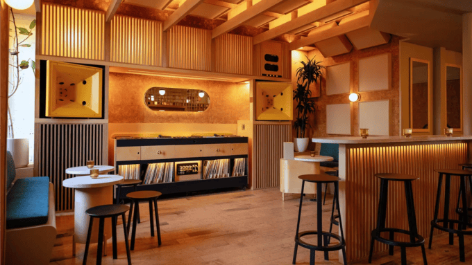Bar Terbaik di NYC: Dari Lobby Hotel Mewah hingga Ruang Musik yang Intim!