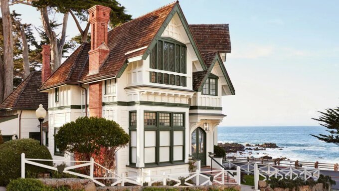 7 Hotel Keren di California Dekat Monterey Bay Aquarium yang Wajib Kamu Kunjungi!