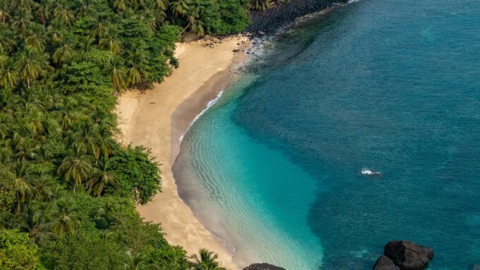 Kepulauan Afrika yang Memikat Ini Kini Menawarkan ‘Golden Passport’ seharga $90,000!