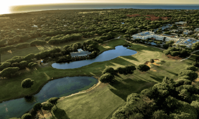Kimpton Perkenalkan Quinta da Marinha: Gaya Hidup Mewah Santai di Pantai Atlantik Portugal!