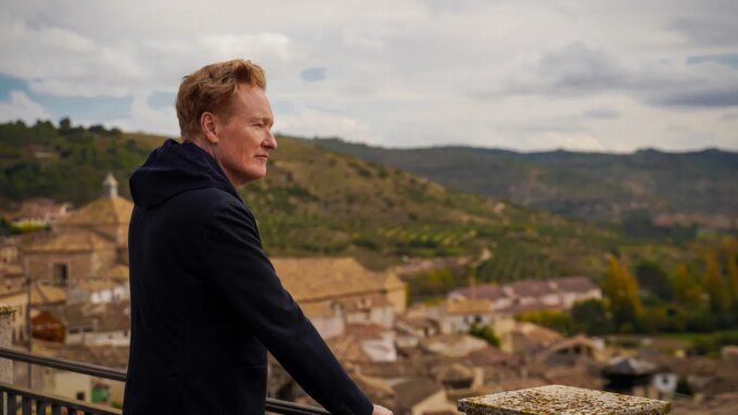 Conan O'Brien Mengguncang Mumbai, Manila, dan Destinasi Lainnya di Acara Perjalanannya!