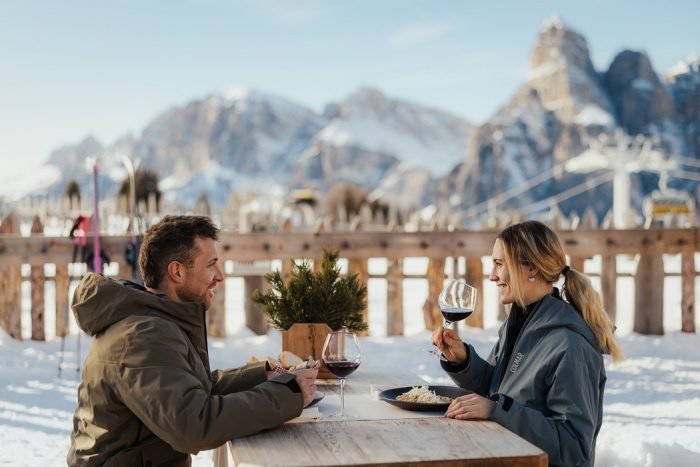 ALTA BADIA: Nikmati Ski Musim Dingin dengan Kuliner Mewah, Tradisi Kental, dan Warisan Lokal!