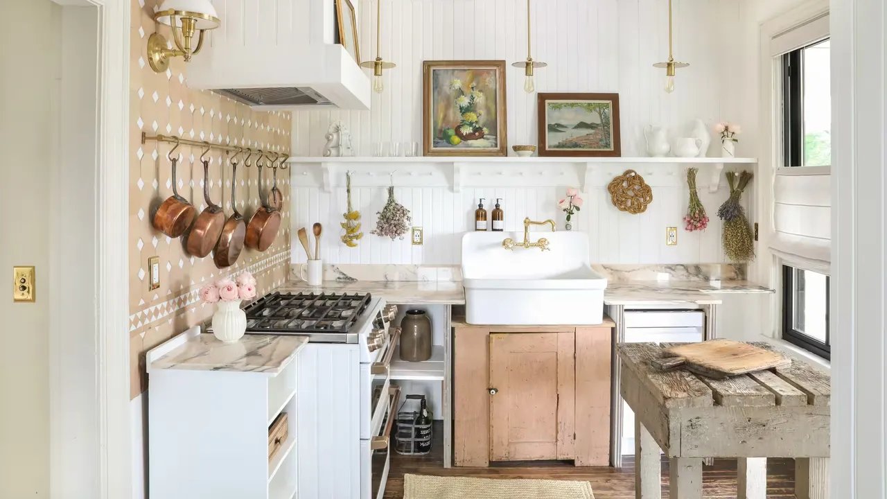 10 Airbnb Cottagecore Terbaik untuk Kembali ke Hidup yang Lebih Sederhana dan Tenang
