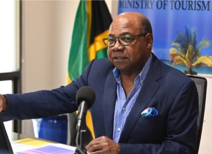 Edmund Bartlett dari Jamaika Galang Dana Ketahanan Pariwisata Karibia di SOTIC 2026!