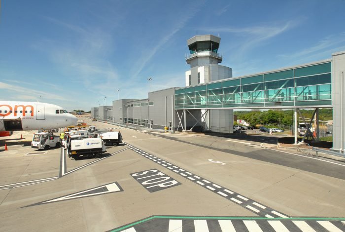 OneReg Masuk Pasar Inggris melalui Kemitraan Strategis dengan Bristol Airport!