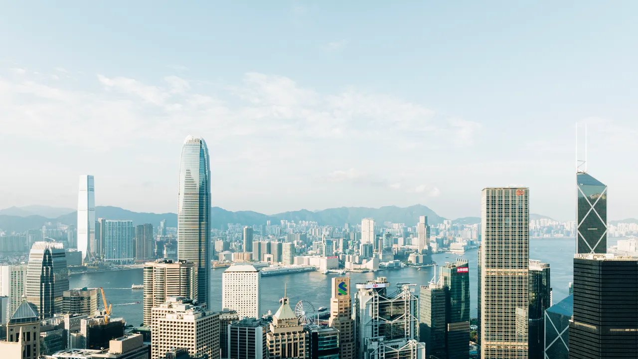 Rahasia Terpendam Traveling ke Hong Kong: Waktu yang Harus Kamu Hindari!