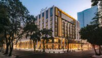 Temukan Hotel Terbaik di Hanoi: Desain Keren, Kuliner Lezat, dan Suasana yang Tak Terlupakan!