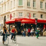Perlukah Anda Memberi Uang Tips di Paris? Simak Dulu Faktanya!